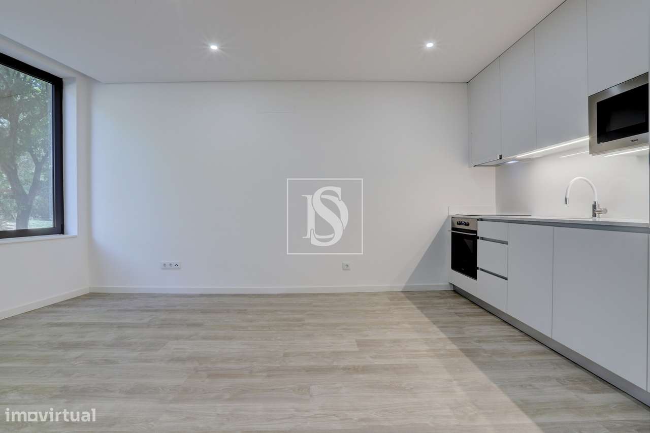 Apartamento T1+1 (4ª Linha de Praia) - Leça da Palmeira - Grande imagem: 4/28