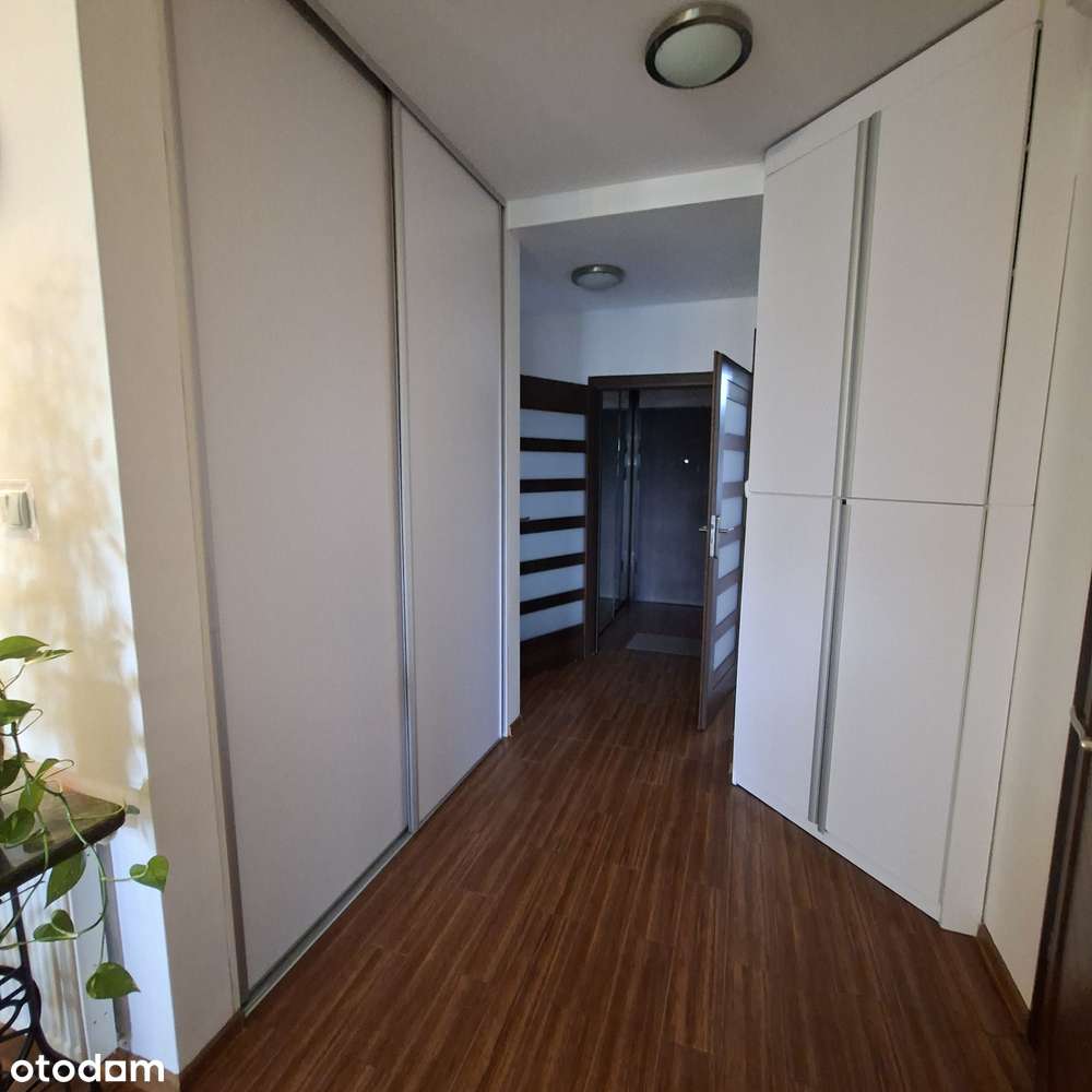 Aleksandrów Łódzki. Elegancki apartament z miejscem parkingowym-11