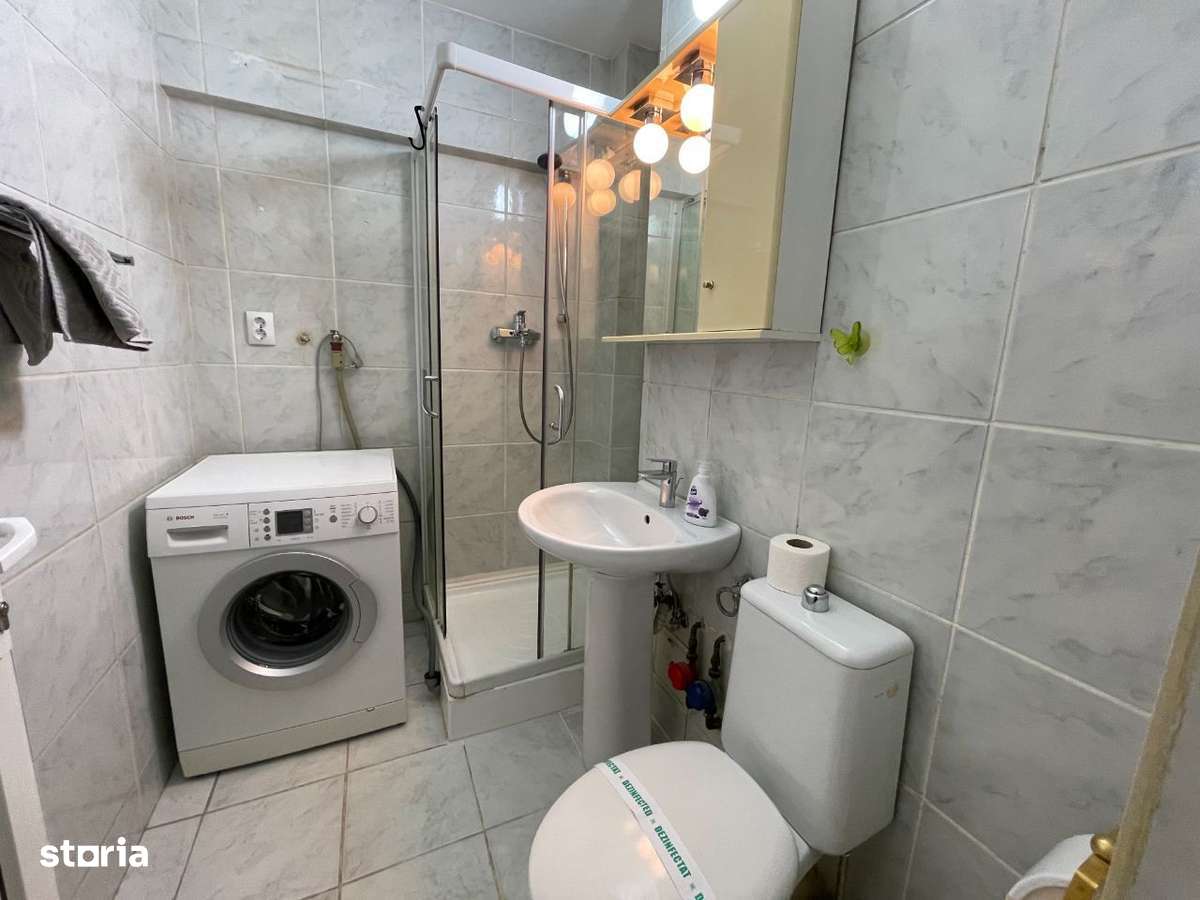 Garsoniera ultracentral, mobilata complet, etaj 3, bloc solid, parc - Imagine principală: 4/12