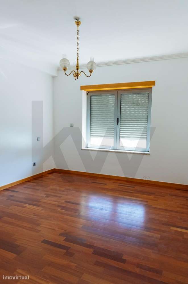 Apartamento T3 em Trancoso – Zona calma e próxima de todos os servi - Grande imagem: 5/21