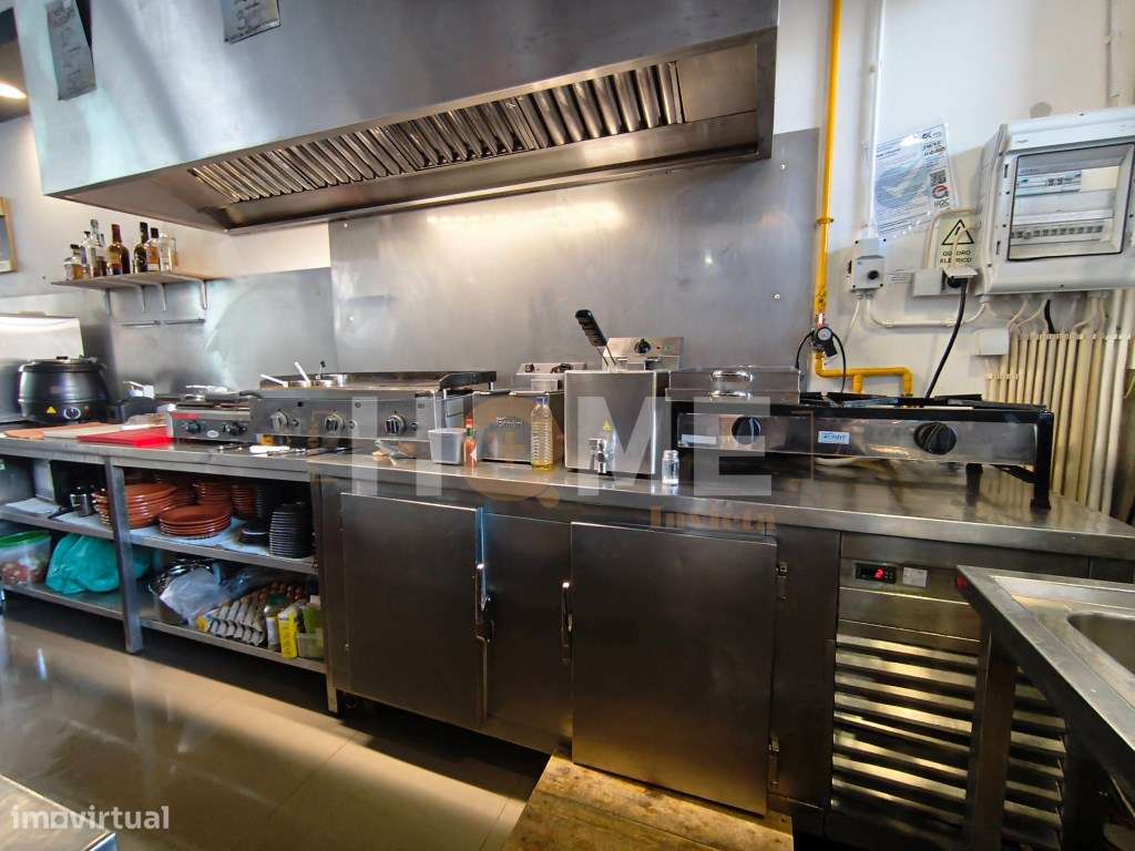 Trespasse de Restaurante C/L.garagem | Rio Tinto-24