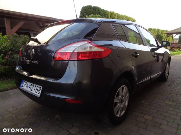 Renault Megane 1.6 16V Authentique - 6