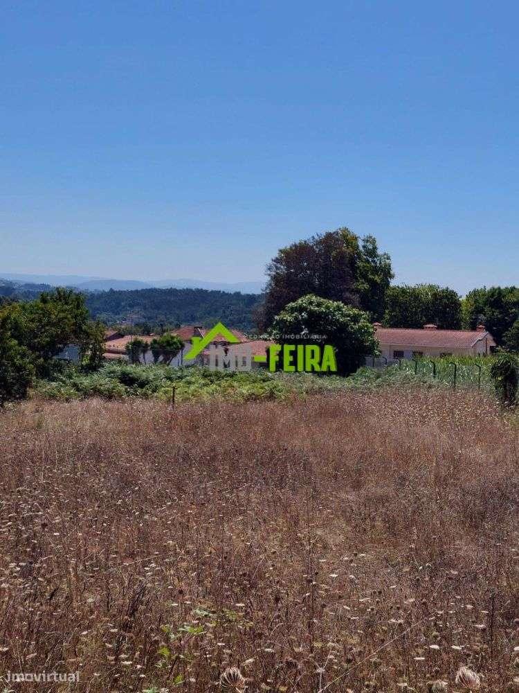 Terreno em Santa Maria da Feira - Grande imagem: 2/15