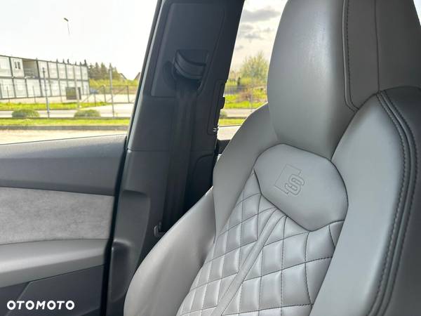 Audi Q7 50 TDI mHEV Quattro S Line Tiptr - 23