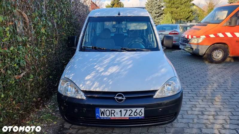 Opel Combo - 12