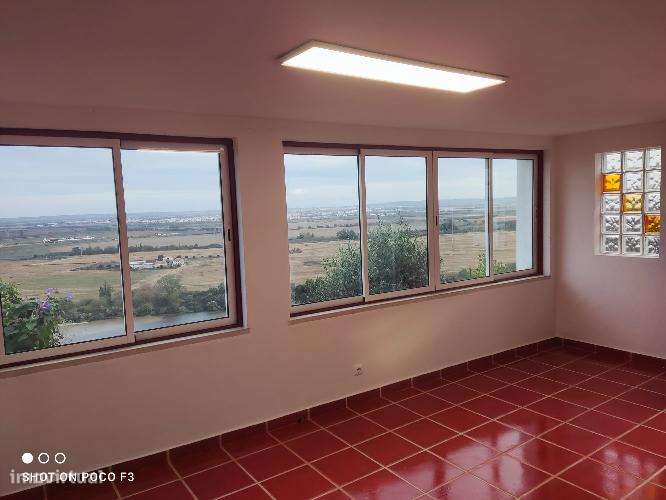 5 Moradias T2, T1, T1, T1, T0 com vista sobre o Rio Tejo - Santarém - Grande imagem: 5/31