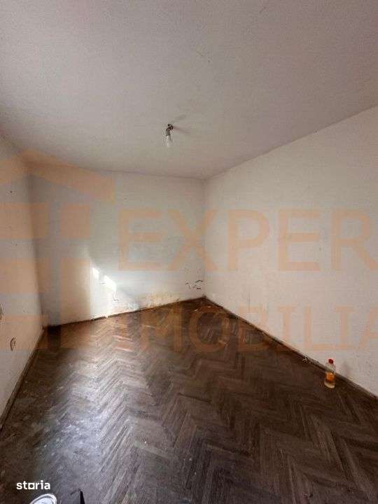 Casa cu potential in zona Faleza Nord, Constanta - Imagine principală: 3/5