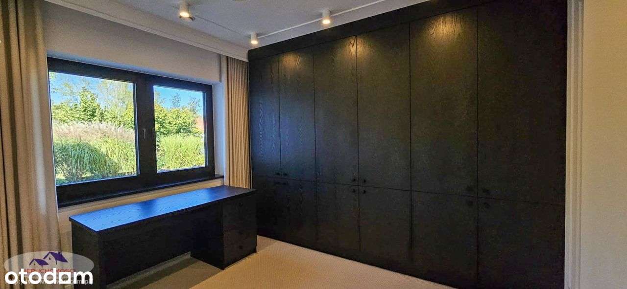 Dom, 241,50 m², Szarwark-12
