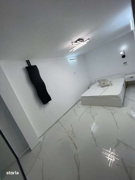 Vand apartament cu 3 camere 2 bai - Imagine principală: 4/8