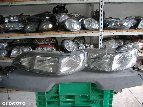 HONDA ACCORD TYPE R lampa reflektor 98-03 lewa - 1