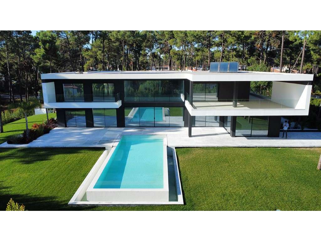 Moradia T6 na Herdade da Aroeira com Jardim e Piscina Privada - Grande imagem: 2/60