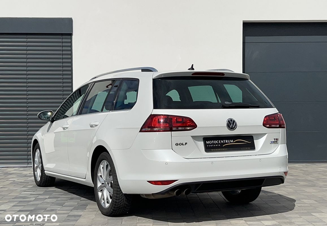 Volkswagen Golf - 4