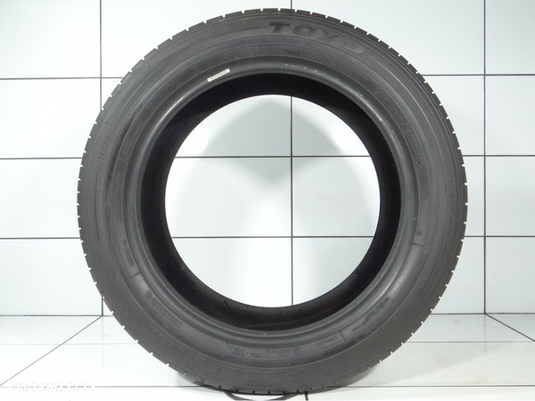 Opony letnie 225/55R19 99V Toyo - 3