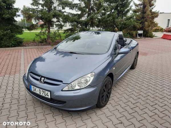 Peugeot 307 CC 2.0 - 12