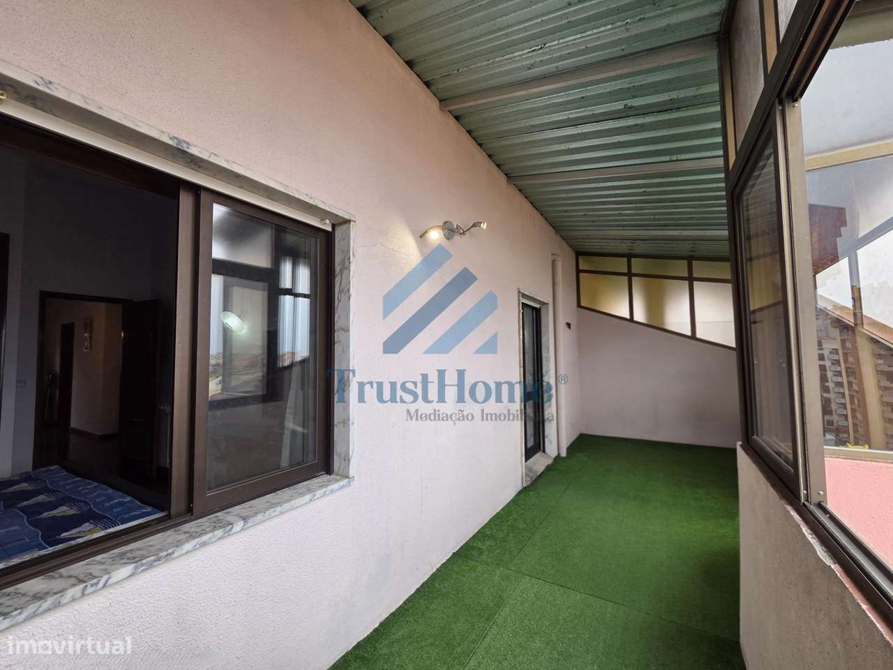 T5 duplex na Tapada das Mercês com 225m2 com lugar de parqueamento-30