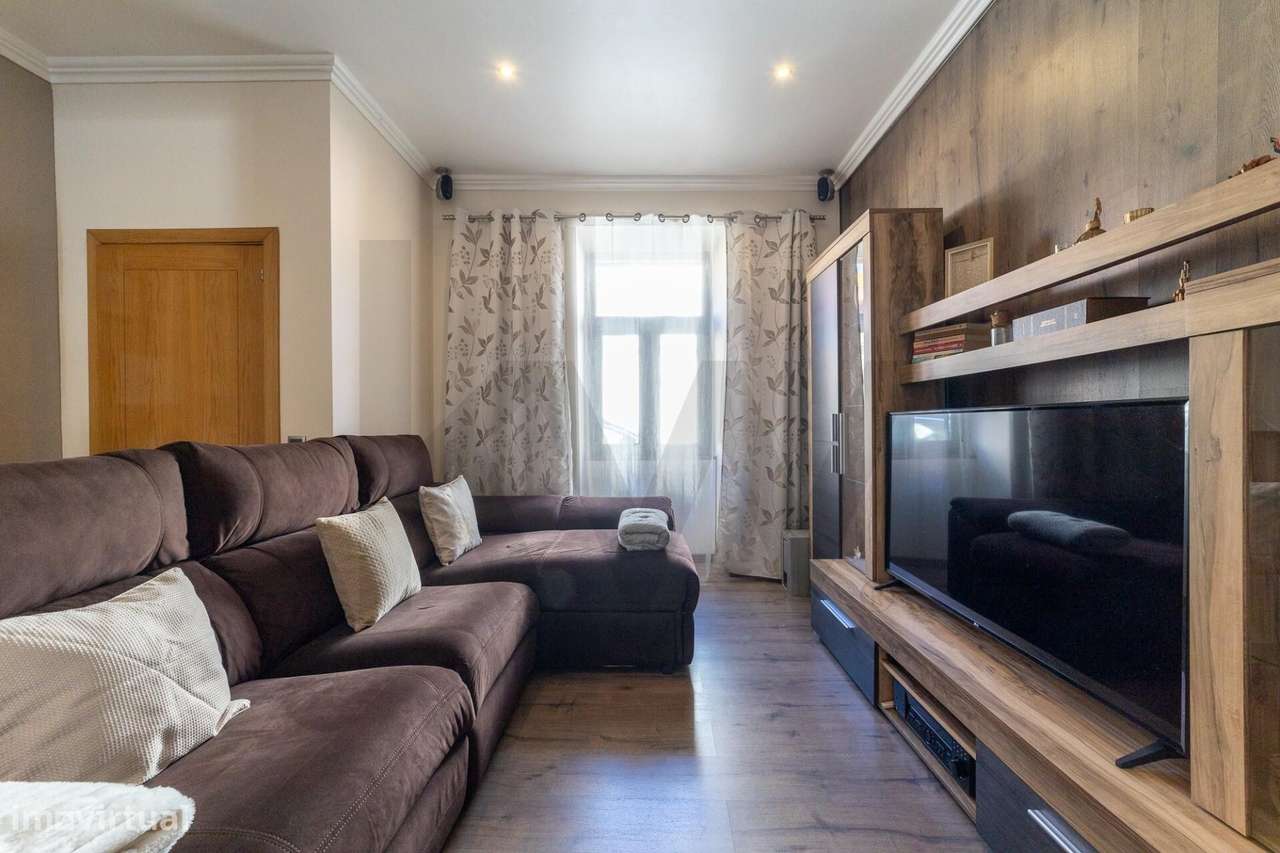 T6 em Campo de Ourique: Terraço com Vista, Versatilidade e Charme - Grande imagem: 5/40