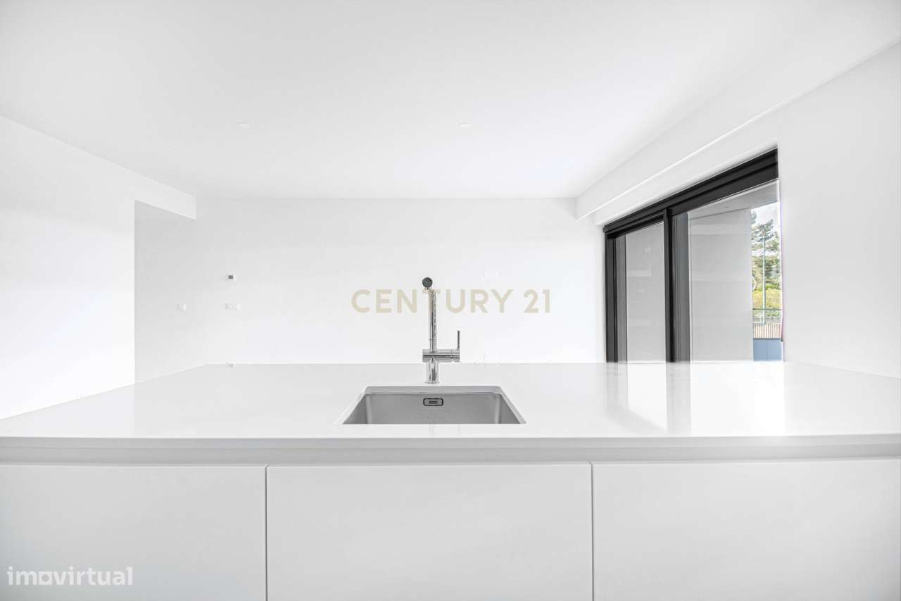 T2 com varanda no condomínio DUUO | Piscina, ginásio e garagem | Aveni - Grande imagem: 5/30