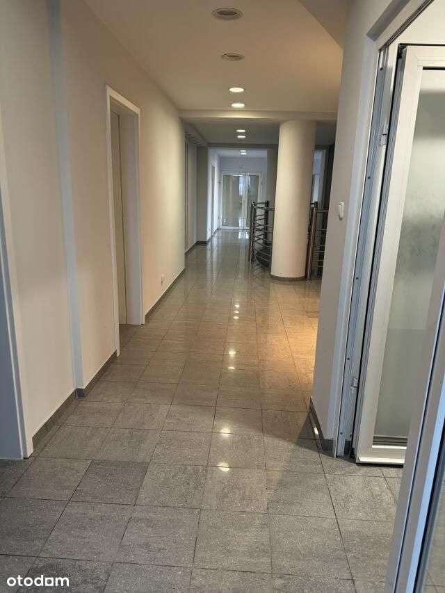 Wynajem biura 215 m² z parkingiem – Płońsk - Pełny obrazek: 4/11