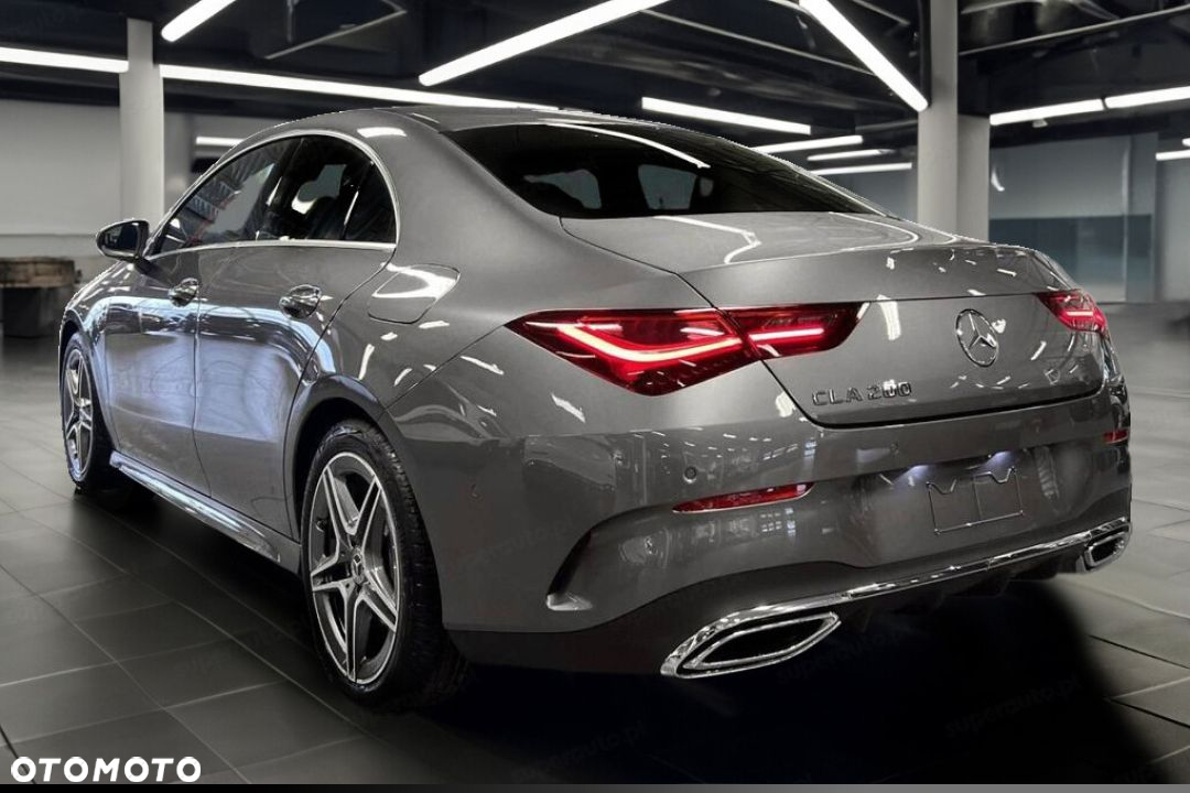 Mercedes-Benz CLA - 2