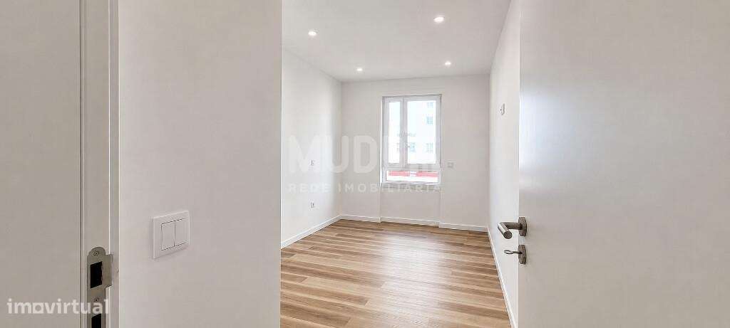 Apartamento T2+1 totalmente renovado na pitoresca vila da Nazaré-21