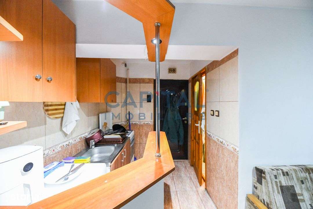 Garsoniera de inchiriat pe strada Cojocnei - Imagine principală: 5/7