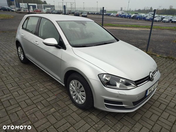 Volkswagen Golf VII 1.2 TSI BMT Trendline Perfectline - 9