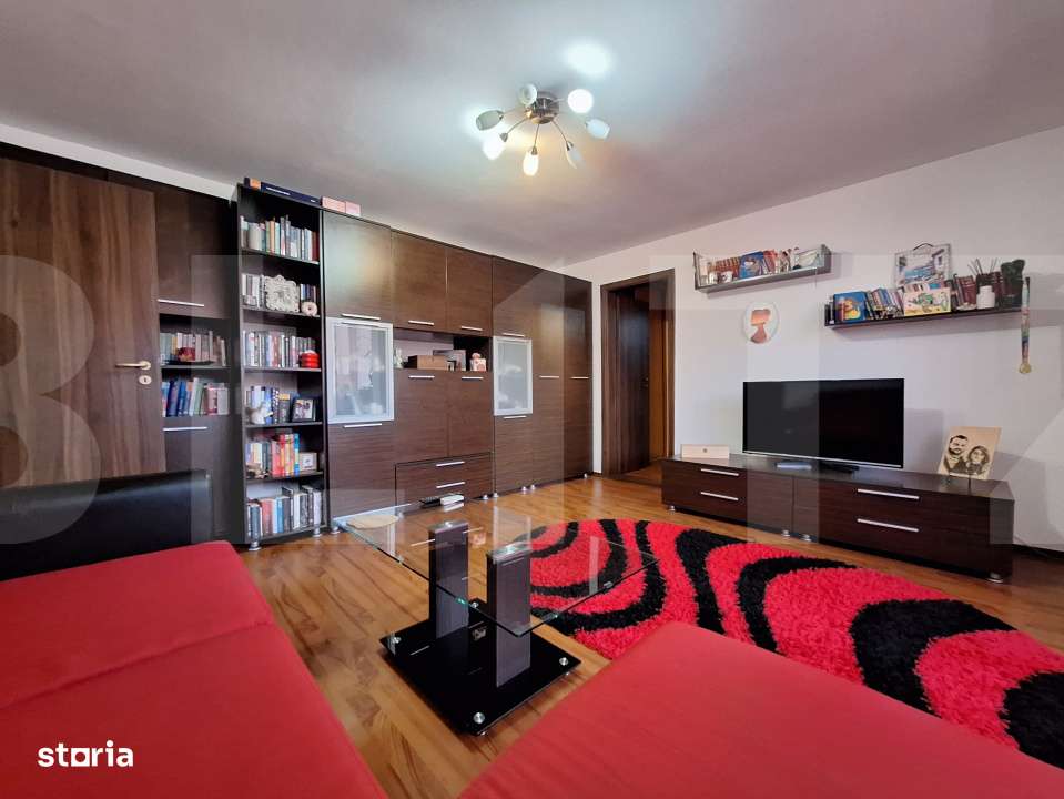 Apartament de vanzare, cu 2 camere, spatios, zona Aradului - Imagine principală: 3/16
