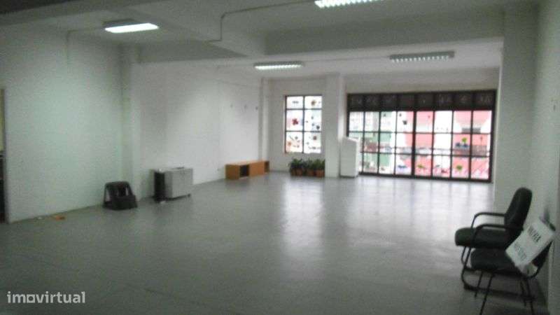 Escritório Queluz - Grande imagem: 4/8