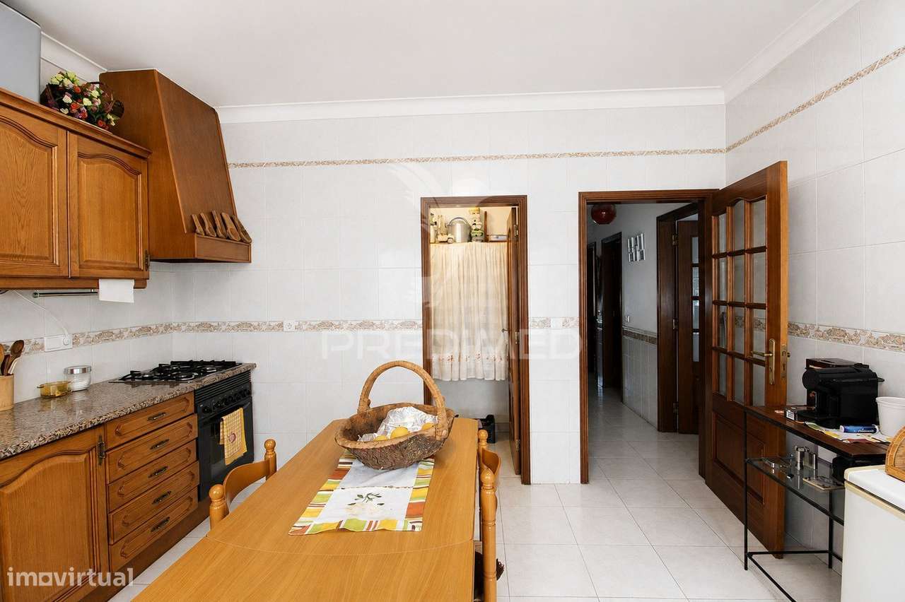 T2 com quintal, parqueamento e arrecadação - Sarilhos Grandes, Montijo-4