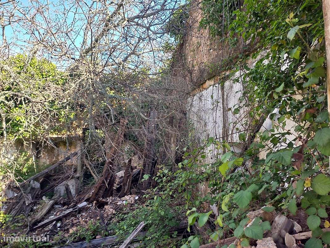 Moradia T2 para venda-3