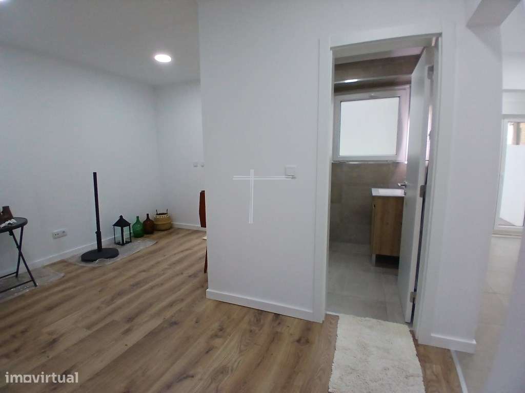 Apartamento T2, com logradouro privativo e totalmente remodelado - ... - Grande imagem: 5/20