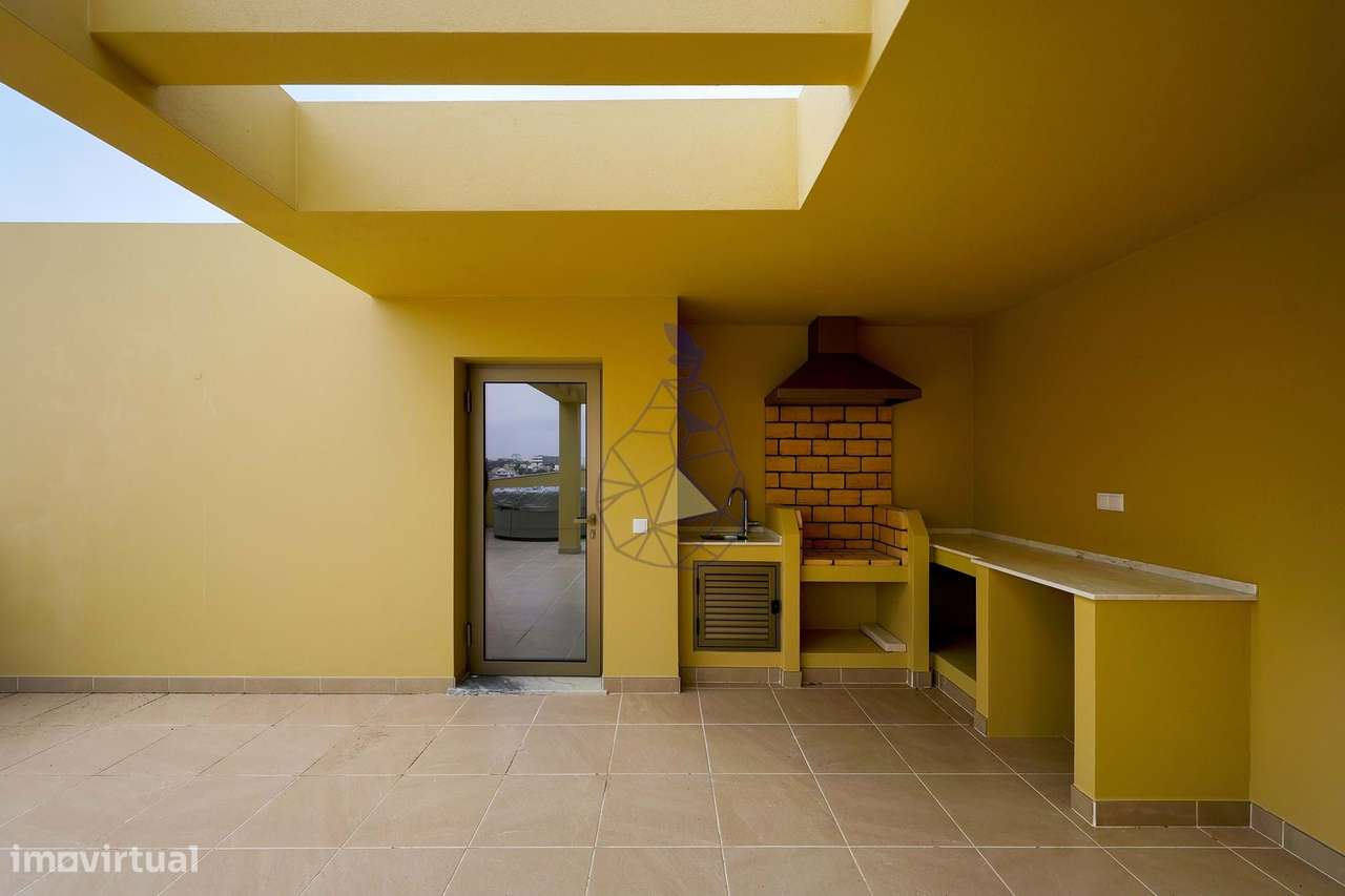 Apartamento T2 Duplex com 2 lugares de estacionamento em Alvor-39