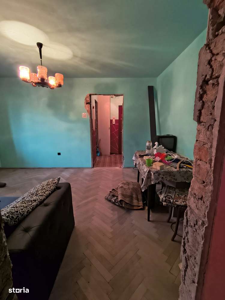 ABATOR apartament cu 2 camere semi, liber 50mp pret 75000 euro - Imagine principală: 4/13