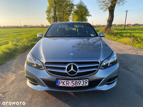 Mercedes-Benz Klasa E 220 T CDI 7G-TRONIC Avantgarde - 8