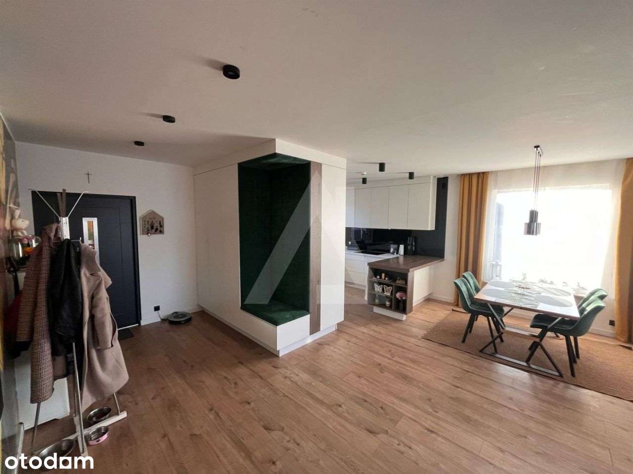 Dom wraz z hala na sprzedaż Osielsko-12