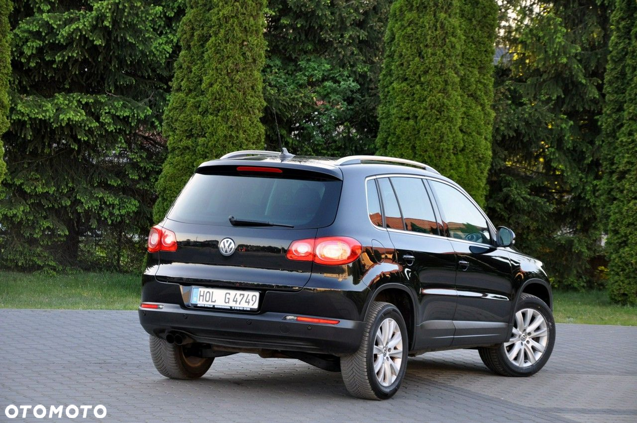 Volkswagen Tiguan - 6