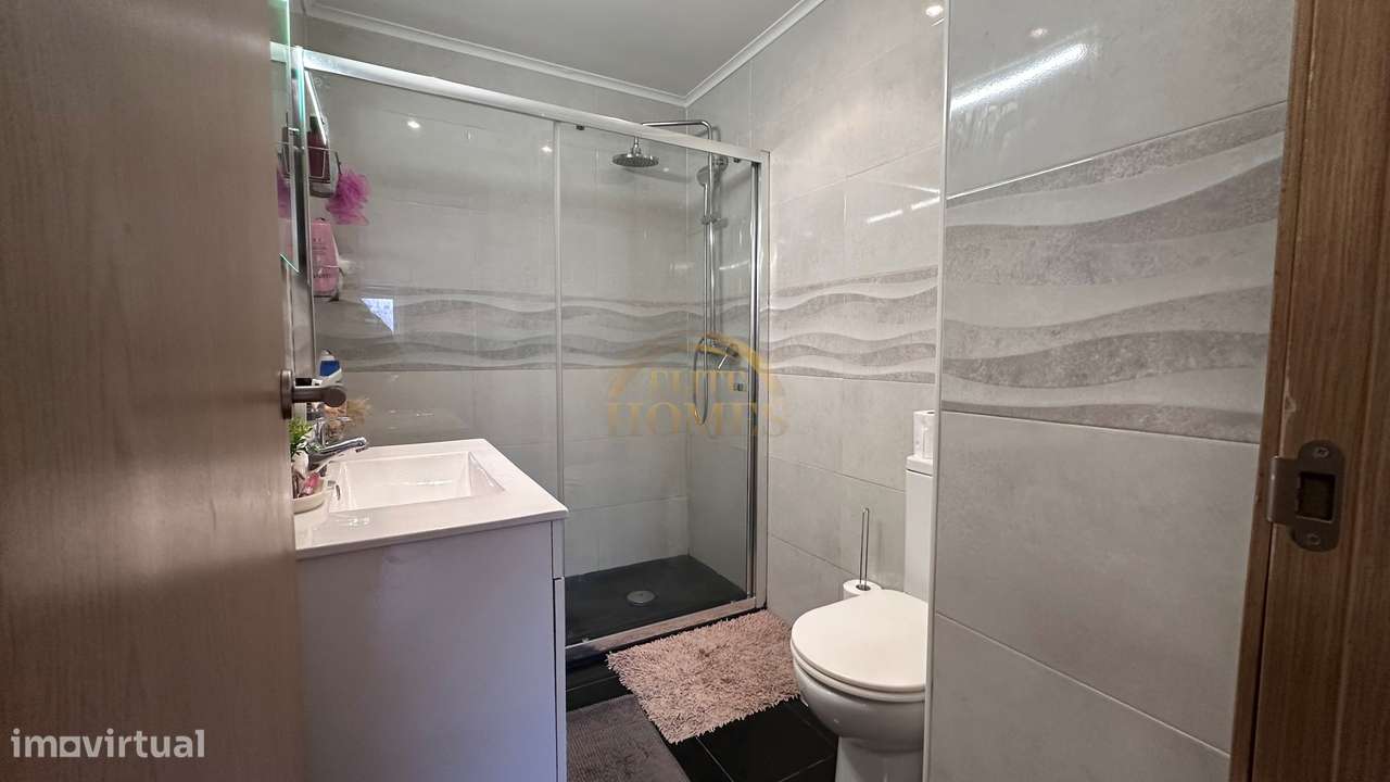 Apartamento T1, atualmente transformado em T1+1, Damaia (Amadora).-14