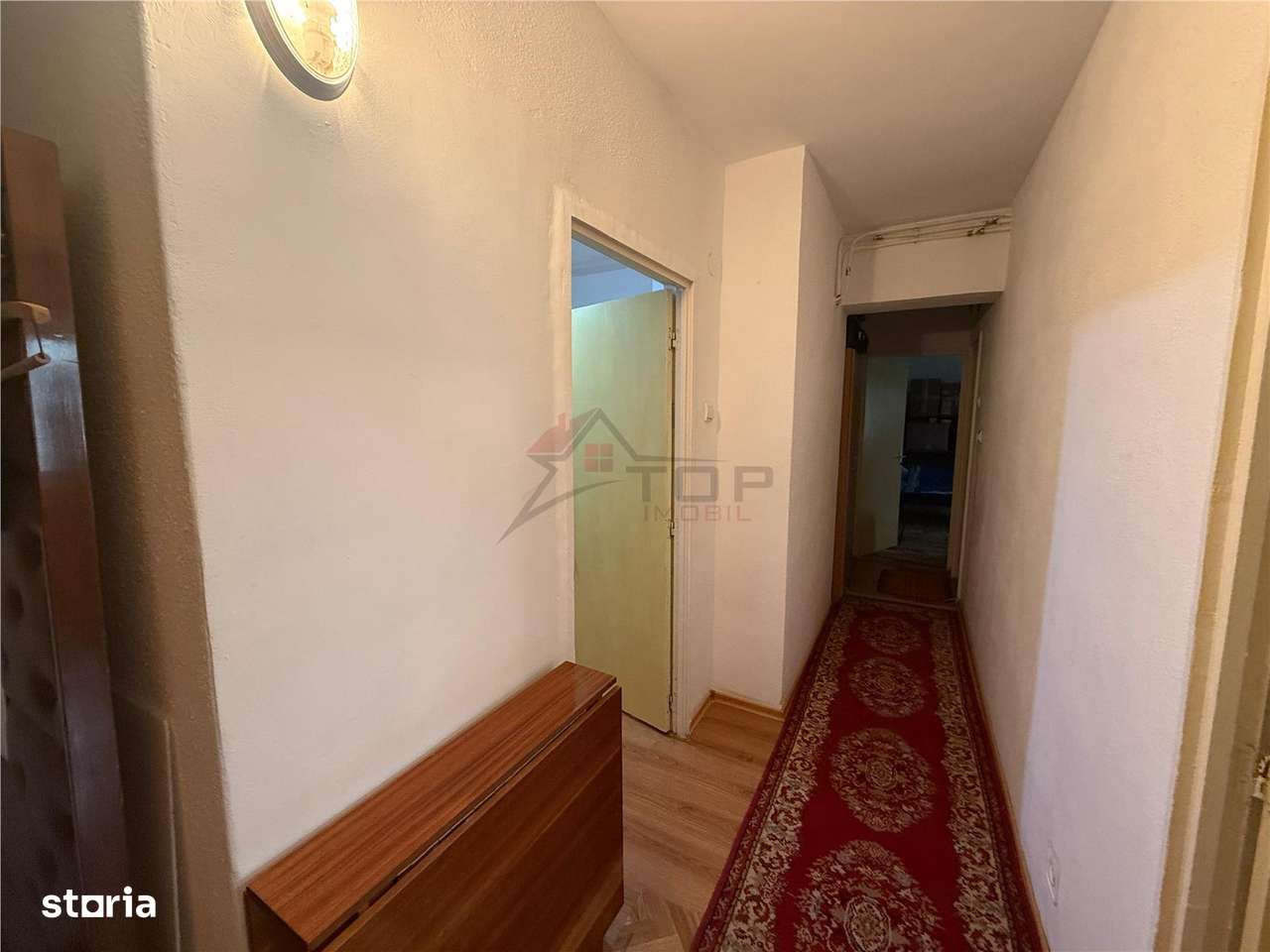 Apartament cu 2 camere decomandat, etajul 1 - Centru - Palas Mall.-4
