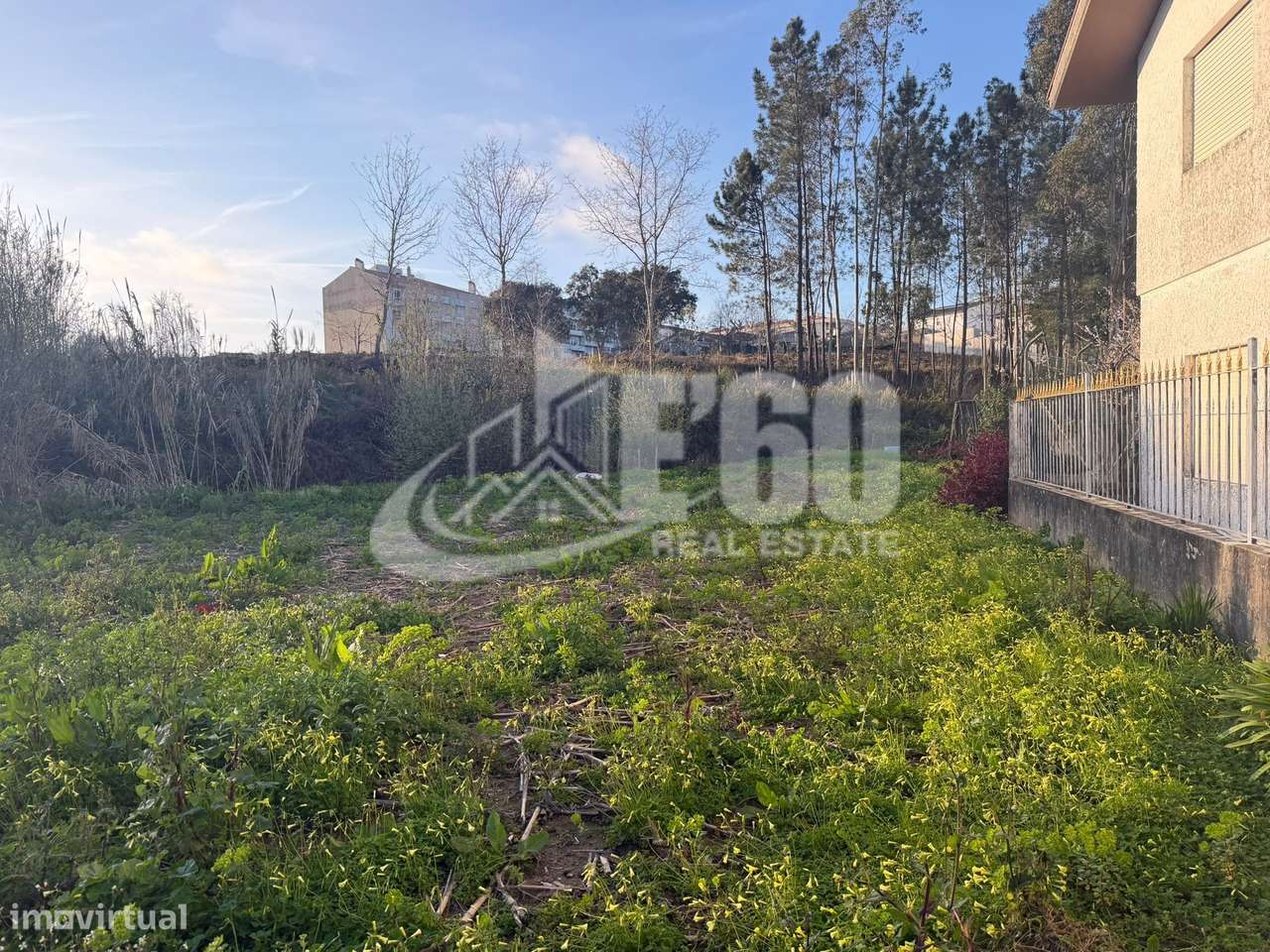 TERRENO P/CONSTRUÇÃO EM SANTA MARIA DA FEIRA - Grande imagem: 2/9