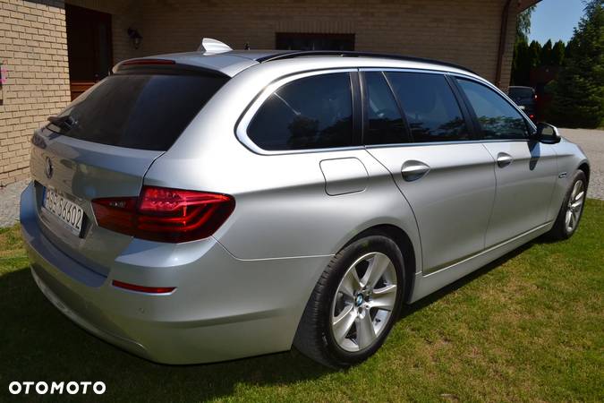 BMW Seria 5 520d - 4