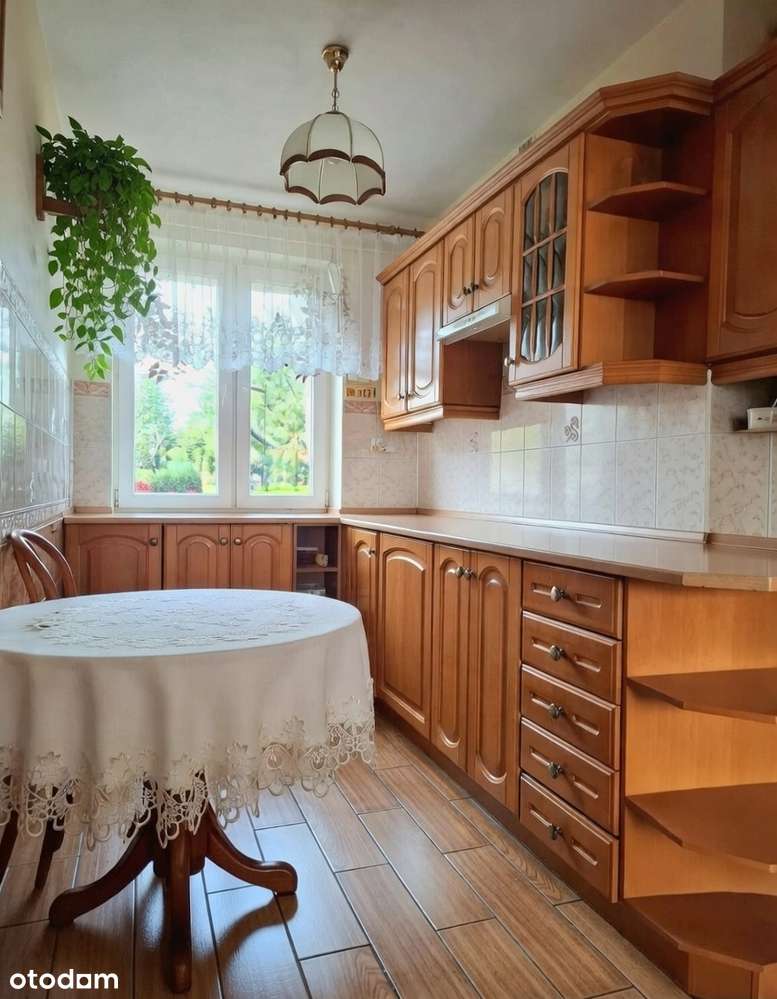 Na sprzedaż słoneczne 3-pokojowe mieszkanie  – 54 m², Jerzmanice-Zdrój - Pełny obrazek: 4/14