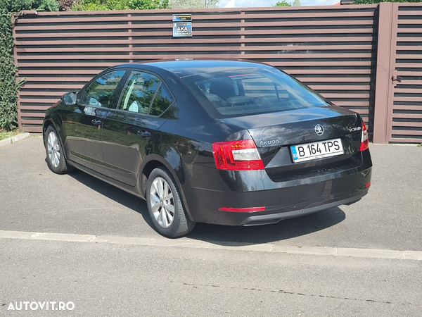 Skoda Octavia 1.6 TDI Style - 4