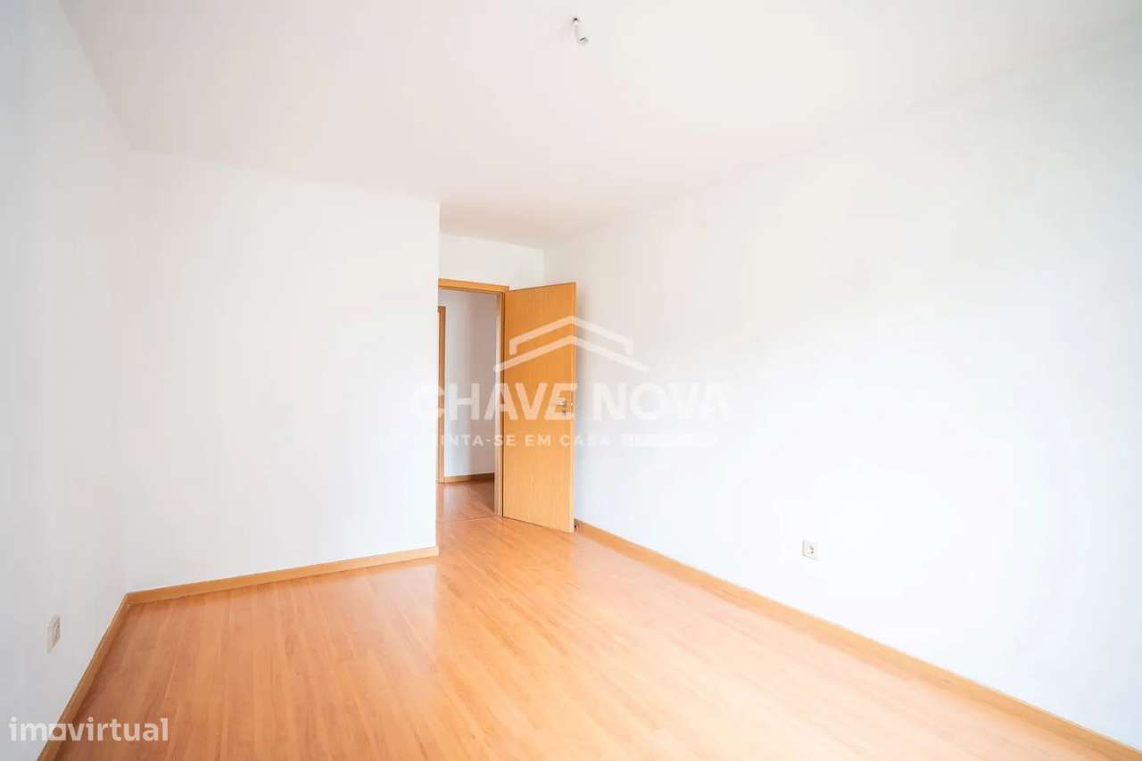 Apartamento T2+1 em Gulpilhares-7