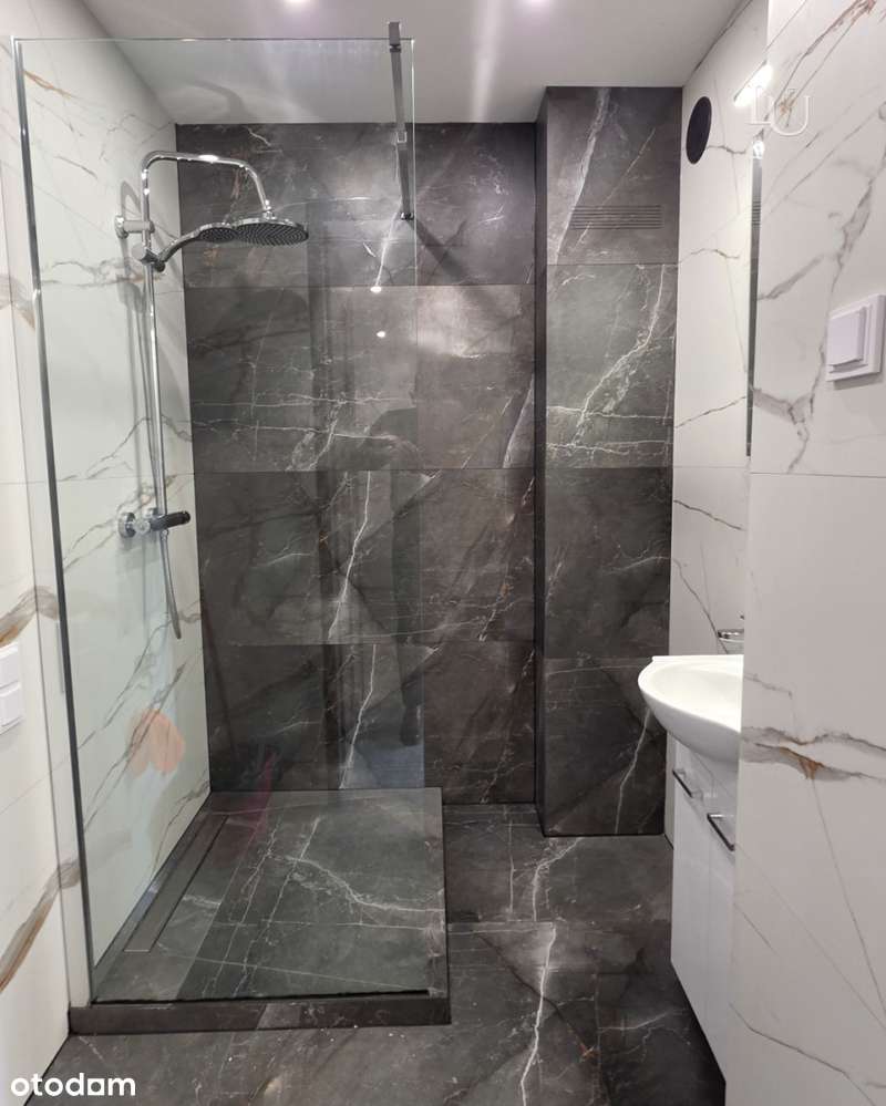 2 pokoje do wejścia, po generalnym remoncie-14