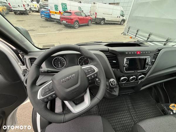 Iveco Iveco Daily 35S18H, 3.0l 180KM, Przewóz pojazdów - 6