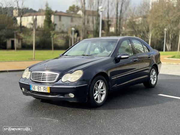 Mercedes-Benz C 220 - 1