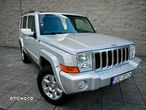 Jeep Commander 5.7 V8 Overland - 28