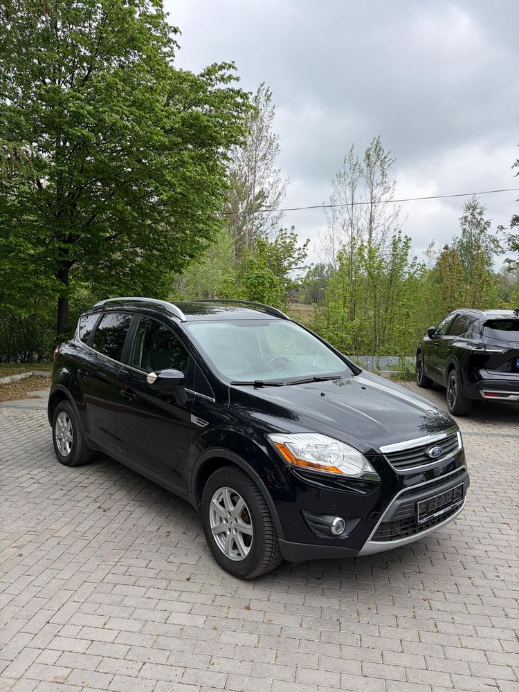 Ford Kuga II 2.0 TDCi 4x4 Champions Edition 2012