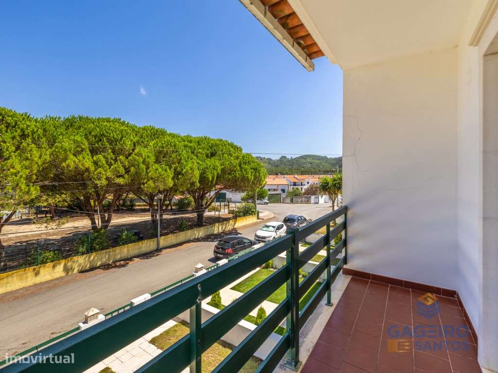 Moradia T3 em condomínio com terreno em Famalicão, Nazaré-23