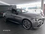 Alfa Romeo Giulia 2.0 Turbo Veloce Q4 - 11